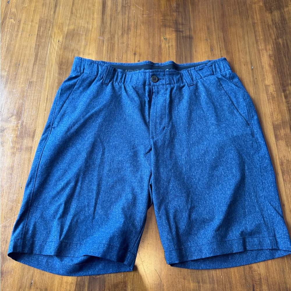 Under Armour Men's heather blue Flat Front Shorts
